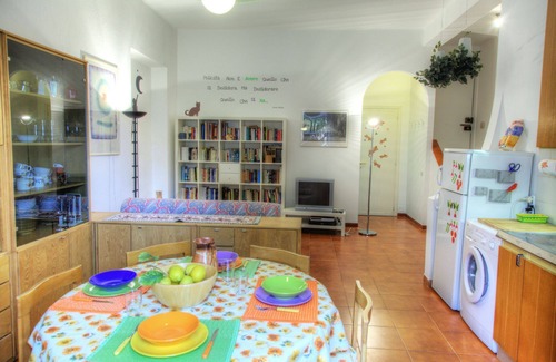 Levanto Apartment | Casa Mary - For 4 people, in centre, 5 minutes from beach and station to Cinque Terre