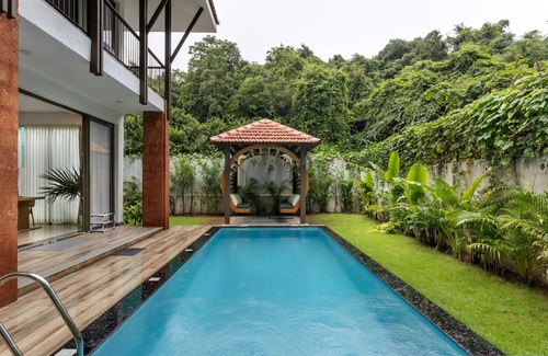 Nerul Villa | Casa Maxima - 4BR w Private Pool 1km to the Beach