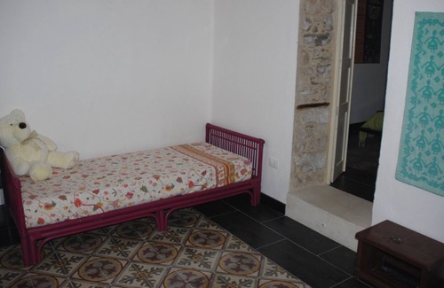 Cuglieri House | Casa Melograno - Apartment in Cuglieri in the historic center