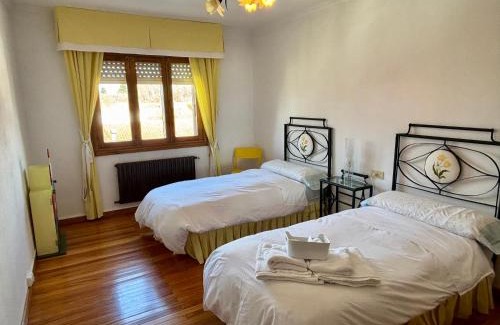 Sober Apartment | CASA MENCIA