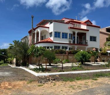 Tarrafal Bed & Breakfast | Casa Miami