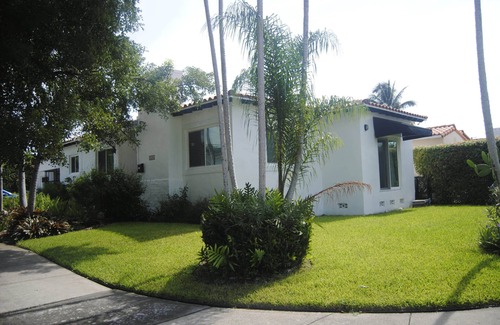 Coral Way House | Casa Miami - Location, Location, Location!