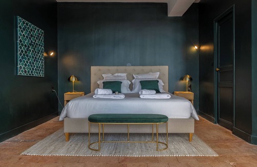 Saint-Mathurin-sur-Loire Bed & Breakfast | Casa Mila & Spa - Chambres d'Hôtes raffinées vue Loire et Piscine