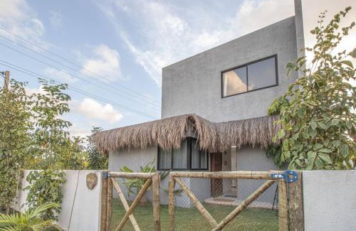 Tatuamunha House | Casa Milagres 03 suítes - a 300m da Praia