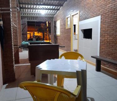 Cassino House | Casa Moita, Linda Casa, Muito Central, Hospeda até 9 ou 12 Pessoas