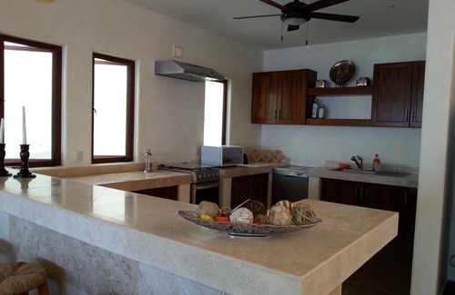 Ixtapa - Zihuatanejo Villa | CASA MONARCA. Self sustained house in La Ropa, Zihuatanejo, Gro. México.