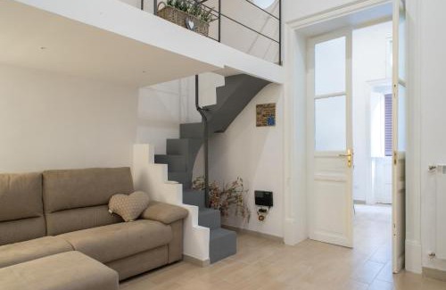 Borgo Vecchio Apartment | CASA MONEKA POLITEAMA