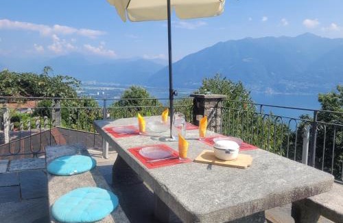 Brione sopra Minusio House | Casa Moorea