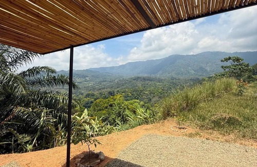 Canton Perez Zeledon Apartment | Casa Morpho, Modern Studio with Unique Waterfall Views