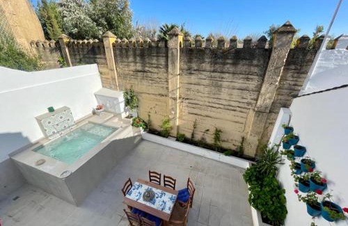 San Basilio House | Casa Muralla del Alcazar Viejo