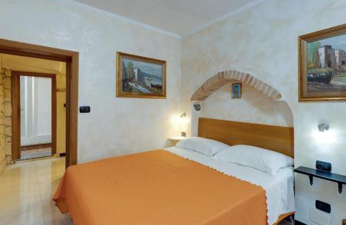 Bosa Historic Centre Apartment | Casa Muruidda di Mario Stara