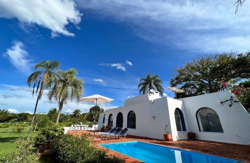 Itai House | Casa Mykonos Avaré Dam
