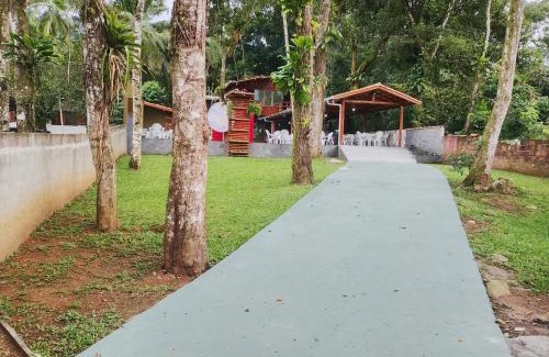 Taquaral House | Casa na beira da cachoeira