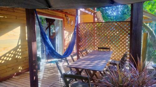 Paranagua House | Casa na Ilha do Mel a 3min da praia