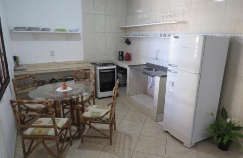 Pontal do Parana House | Casa na Rua da Praia com TV e Wi-fi