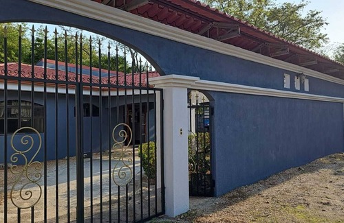 Santa Cruz House | CASA NABOO