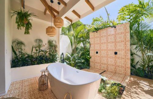 Puerto Viejo de Talamanca Villa | Casa Nalaya - Exclusiva Casa de Lujo entre el Mar y la Jungla