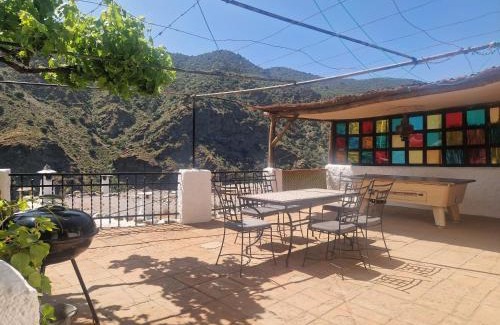 Mecina Fondales House | Casa Natalia