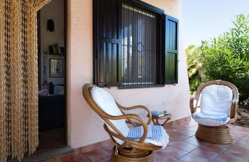 Baia Sant'Anna House | Casa Nicoletta