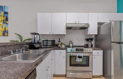 North Hyde Park House | Casa Noho in Central Tampa, Hot Tub, Near Hyde Park