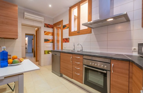 Selva House | CASA NORD 10 PAX - Spectacular town house with free WiFi.