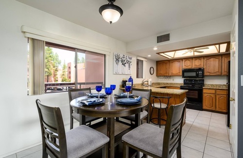 Paradise Valley Village Condo | CASA NORTE-Golf Course View