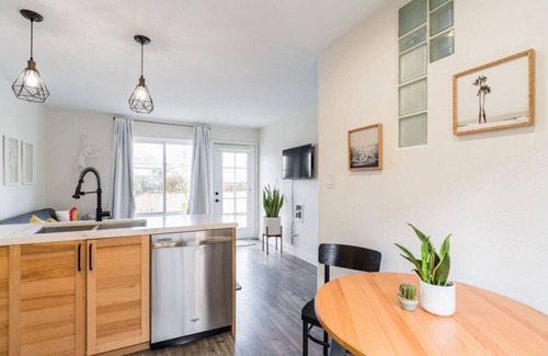 University Heights House | Casa Nova - Central San Diego FREE parking