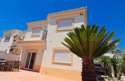 Portimao House | Casa Oasis, 2 outdoor pools and 1 indoor pool, Jacuzzi, Tennis and Children's Playground