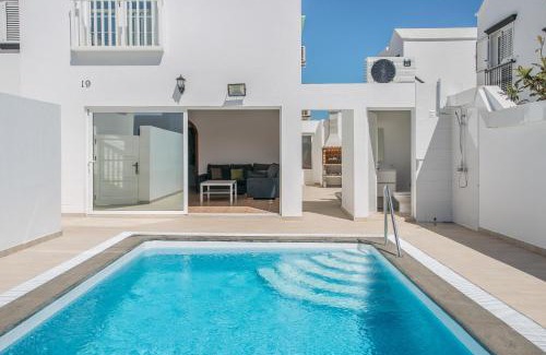 Tias House | Casa Oasis