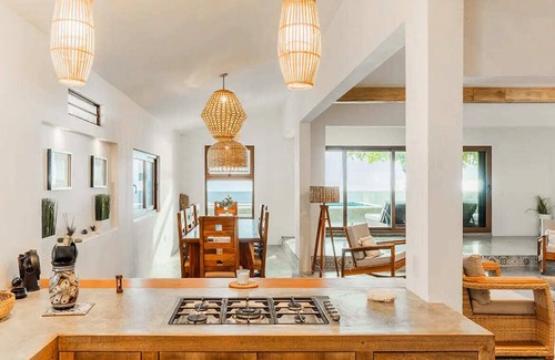 Jiquelite House | Casa Ohana - Beachfront House In Playa Popoyo