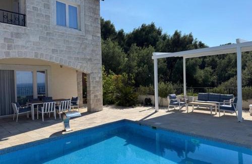 Rezevici Villa | Casa Oliva Villa A with heating pool