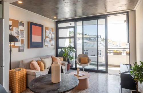 Bantry Bay Apartment | Casa on Bantry by Totalstay