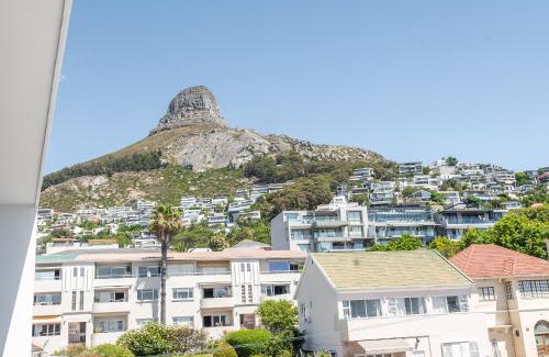 Bantry Bay Apartment | Casa on Bantry by Totalstay