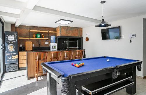 Governador Celso Ramos House | Casa Pé Na Areia - Piscina e Jacuzzi - Gov C Ramos