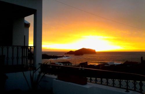 Mosteiros House | Casa Pôr do Sol