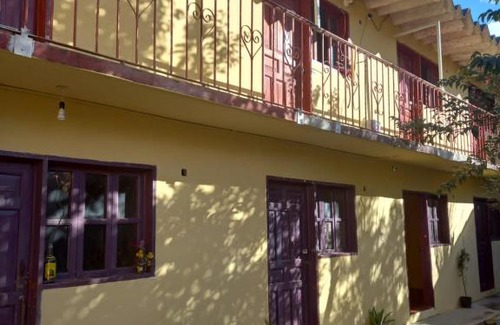 De Mexicanos House | Casa Pamparios