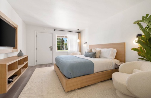 Uptown Design District Hotel | Casa Palma Hotel & Bungalows