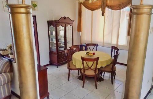 Manta Villa | Casa Palmare