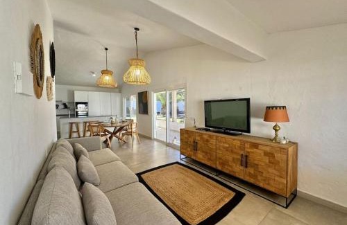 La Pared Villa | Casa Palmera