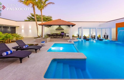 Bucerias House | Casa Palxocotl con Alberca Privada y Cancha Privada