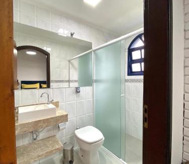 Caraguatatuba Apartment | CASA PARATY · linda piscina, bilhar, campo de futebol, em condomínio
