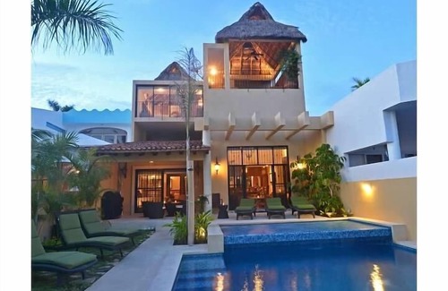 La Cruz de Huanacaxtle House | Casa Perla overlooking the La Cruz Marina Oceanview-Private Pool