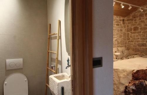 Dicmo House | Casa Petra, village stone house