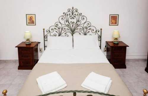 Porto Torres Apartment | Casa Petronia - Holiday Home in the heart of the city