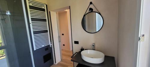 Garda Apartment | Casa Piero - Lake View and Free Parking