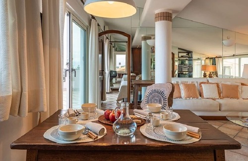 Cala Gonone Apartment | Casa Pigna - Three Bedroom Apartment, Sleeps 13
