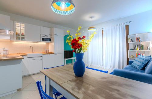Porto Pino House | Casa Pintada, 400m to beach