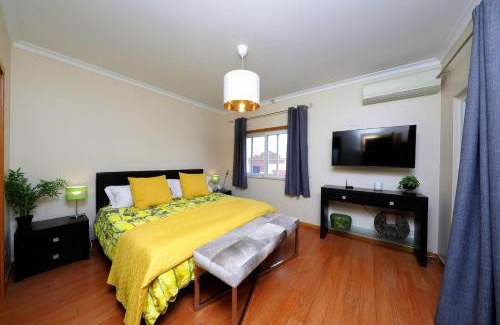 Canada House | Casa Pips-elegant 3 Bed House In O Pomar Resort