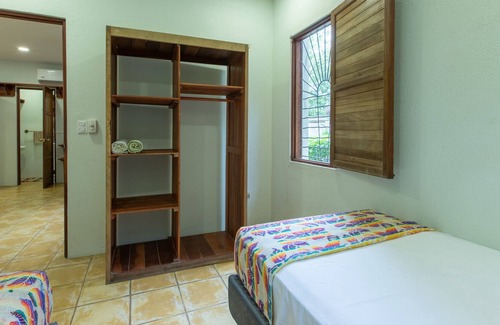 Nosara House | Casa Pookie / Walk to Surf Beach Bungalow