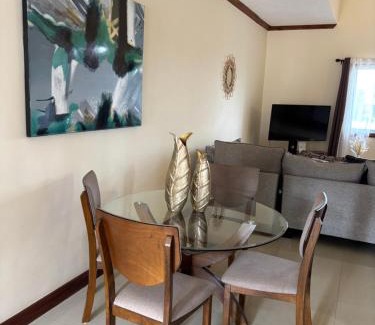 Beverly Hills Apartment | Casa Pors Luxury Apartment with Security, Pool, & Gym